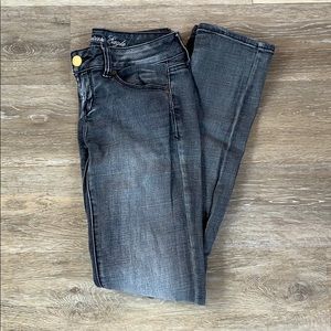🖤 American Eagle | Black/Gray Skinny Jeans
